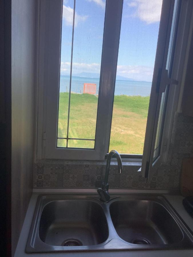 Vasilikis Sea House Villa Lefkimmi  Luaran gambar
