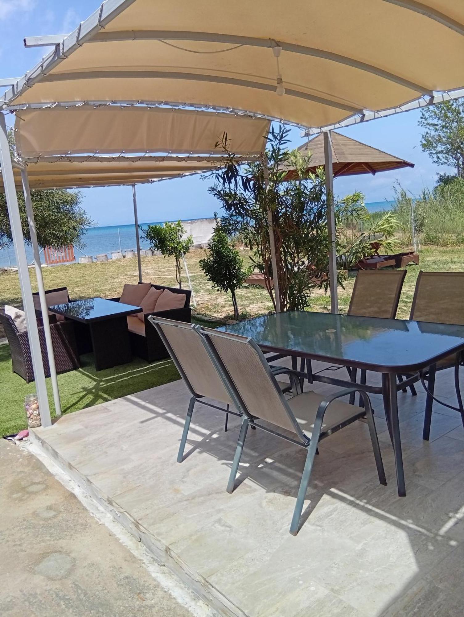 Vasilikis Sea House Villa Lefkimmi  Luaran gambar
